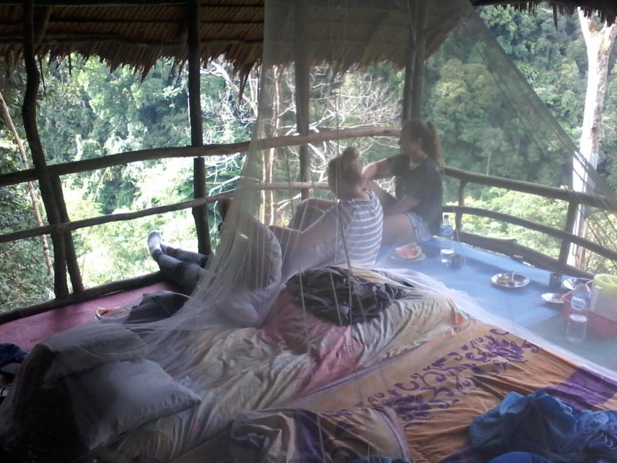 Orangutantreksumatra & Lovely Jungle Lodge Only Book If You Are Treking With Us Bukit Lawang Exterior photo