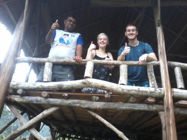 Orangutantreksumatra & Lovely Jungle Lodge Only Book If You Are Treking With Us Bukit Lawang Room photo
