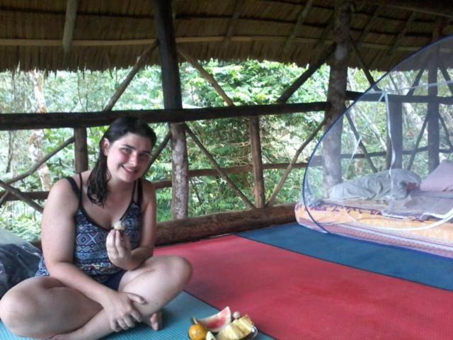 Orangutantreksumatra & Lovely Jungle Lodge Only Book If You Are Treking With Us Bukit Lawang Room photo