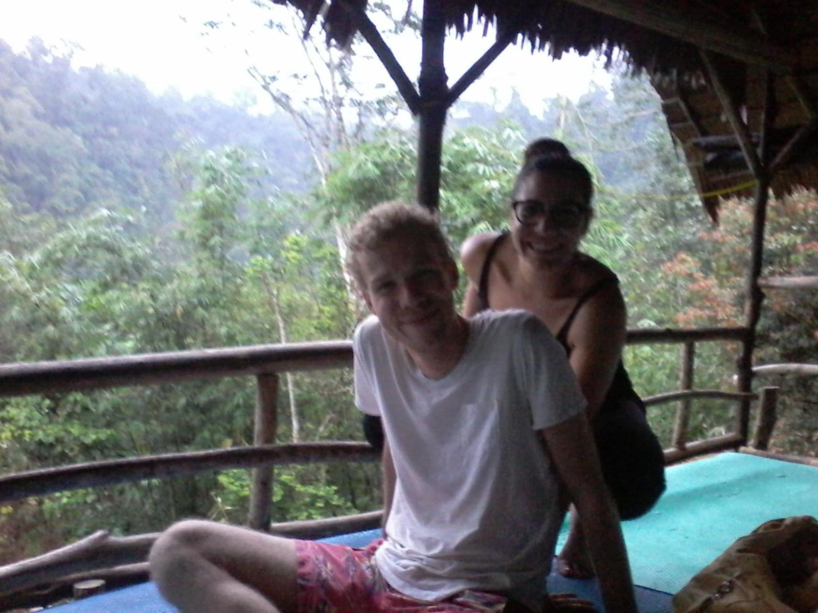 Orangutantreksumatra & Lovely Jungle Lodge Only Book If You Are Treking With Us Bukit Lawang Room photo